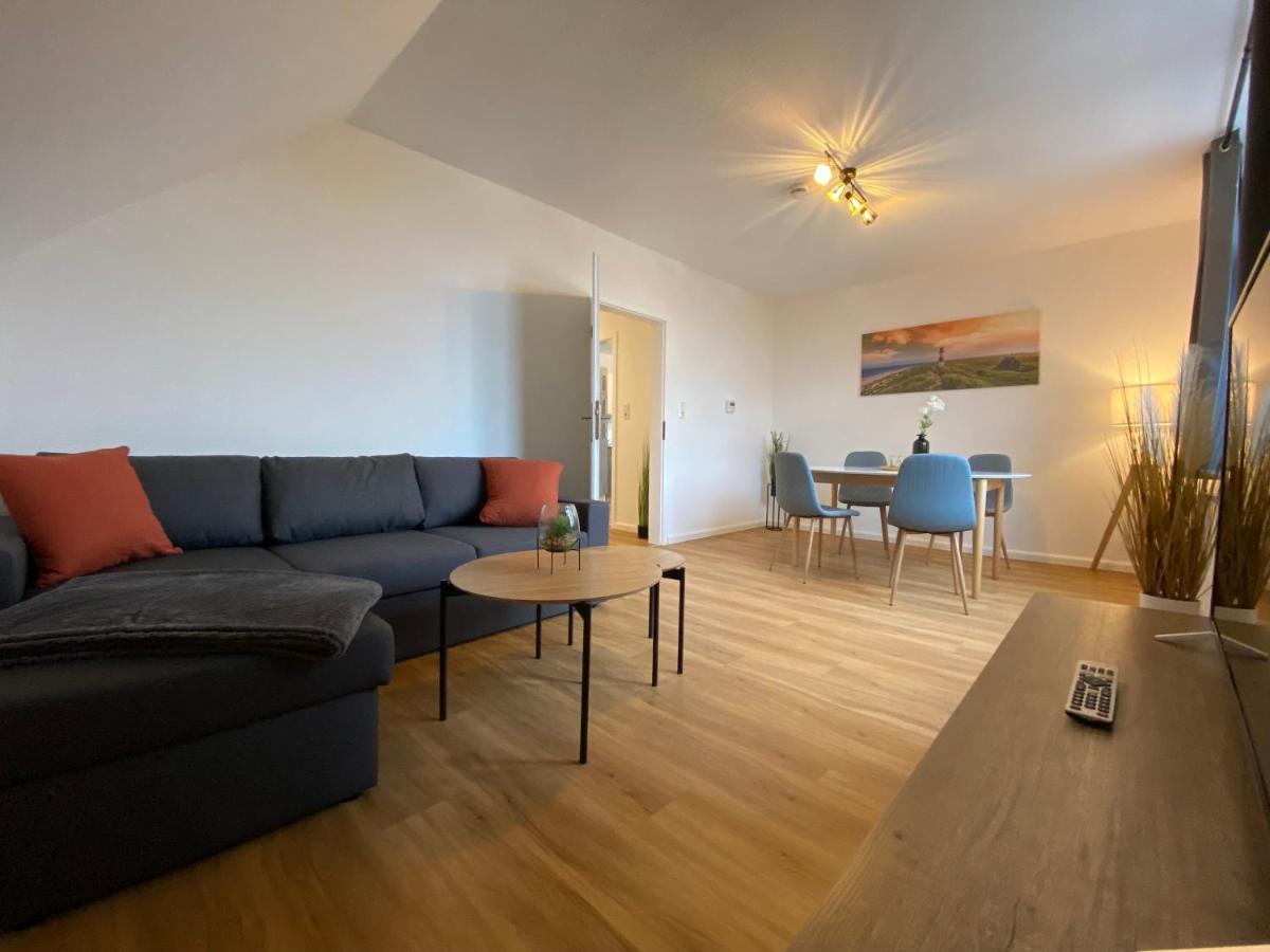 Charmante Altbauwohnung An Der Kesselschleuse 3 埃姆登 外观 照片
